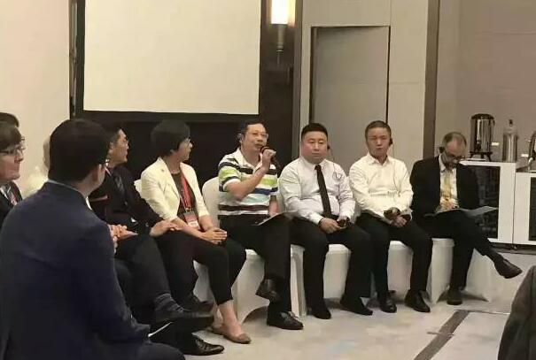365beat体育董事长苏庆灿受邀出席，并在主题讨论环节中分享了365beat体育 特的 发展之道。