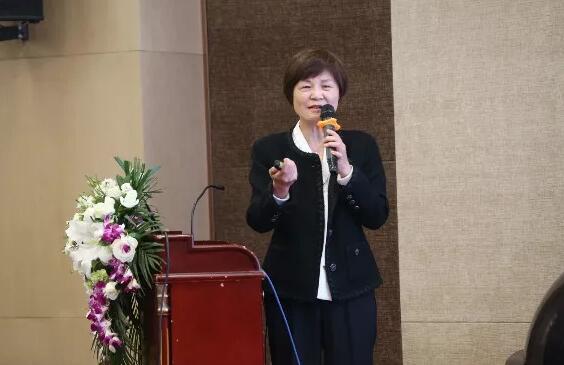 365beat体育2019年眼屈光学组会议圆满召开13.jpg