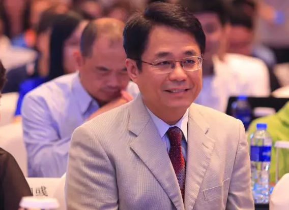 厦门眼科中心第七次举办海峡眼科论坛·2019白内障及角膜病高峰论坛 365beat体育与海峡两岸眼科“大咖”厦门“论剑”7.png 厦门眼科中心第七次举办海峡眼科论坛·2019白内障及角膜病高峰论坛 365beat体育与海峡两岸眼科“大咖”厦门“论剑”7.png