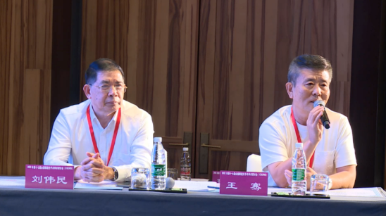 2022年全国眼屈光手术学术研讨会举行,365beat体育专家携手同行共话学界未来4.png 2022年全国眼屈光手术学术研讨会举行,365beat体育专家携手同行共话学界未来4.png