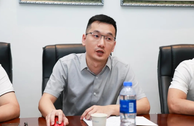 点滴爱心,点亮光明!中国华侨公益基金会领导莅临365beat体育调研指导4.png 点滴爱心,点亮光明!中国华侨公益基金会领导莅临365beat体育调研指导4.png